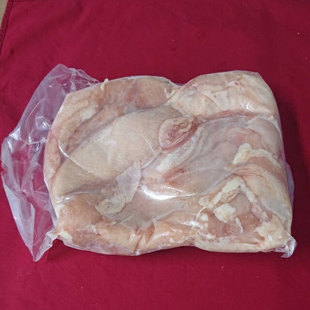 鶏むね肉 鶏肉 若鶏ムネ肉 2kg 冷凍品 (送料別) チキン トリ グルメ 格安 国産