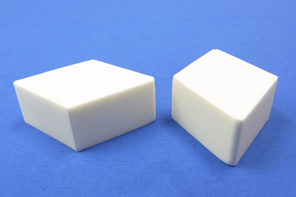 【数量限定】スポンジ(ダイヤ型)2個入73mmX52mm厚み25mmカラー:白