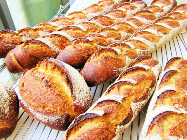 ベーコンエピ/国産小麦/天然酵母/4個入り1セット