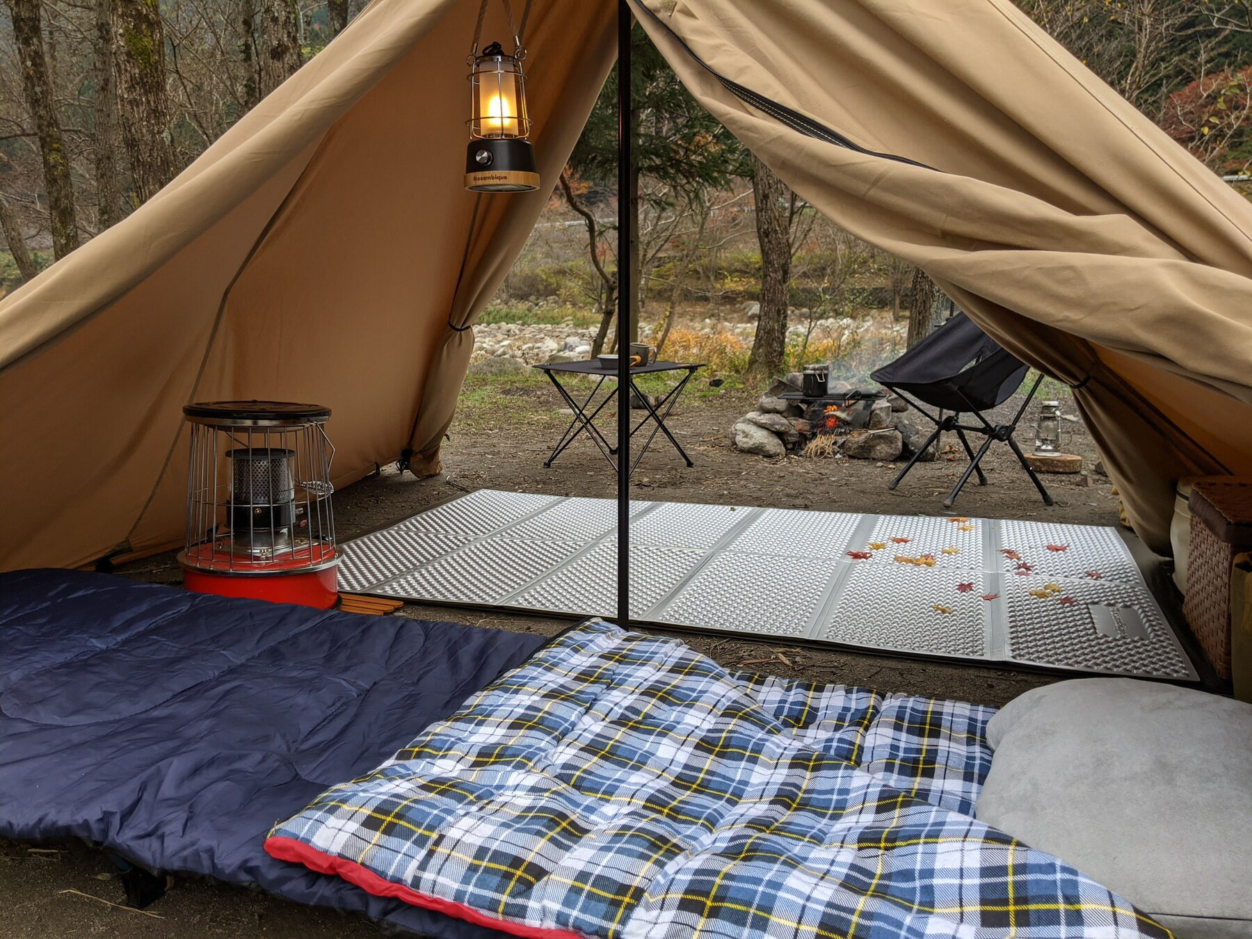 Mozambique(モザンビーク)寝袋シュラフ洗えるコンパクト封筒型キャンプ2人用連結車中泊防災用丸洗い綿フランネル