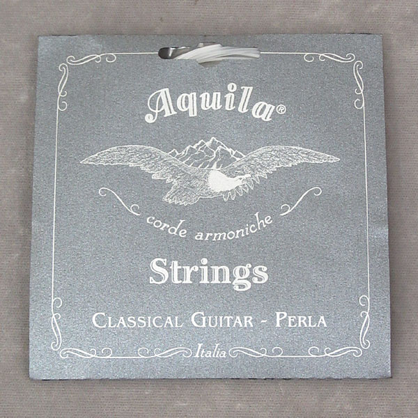 Aquila Perla 店長お勧めクラシックギター弦! Aquila Perla 店長お勧めクラシックギター弦!