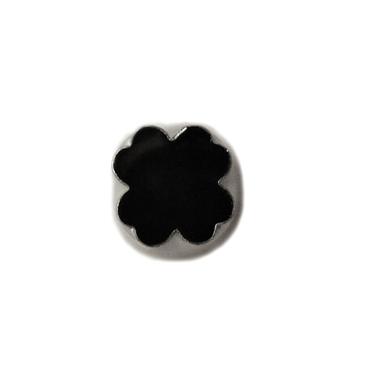 用途が多い、小粒サイズの抜き型です 和菓子 生抜き 極小 四葉 | 抜き型 型抜き ミニ 葉 葉っぱ 木の葉 用途が多い、小粒サイズの抜き型です 和菓子 生抜き 極小 四葉 | 抜き型 型抜き ミニ 葉 葉っぱ 木の葉