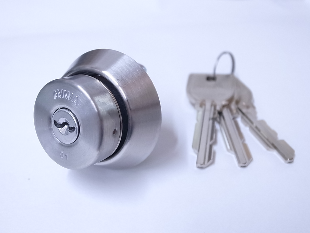 U9LA,DA取替用シリンダーシルバー色(扉厚55ミリ用)(MCY-216MCY216)