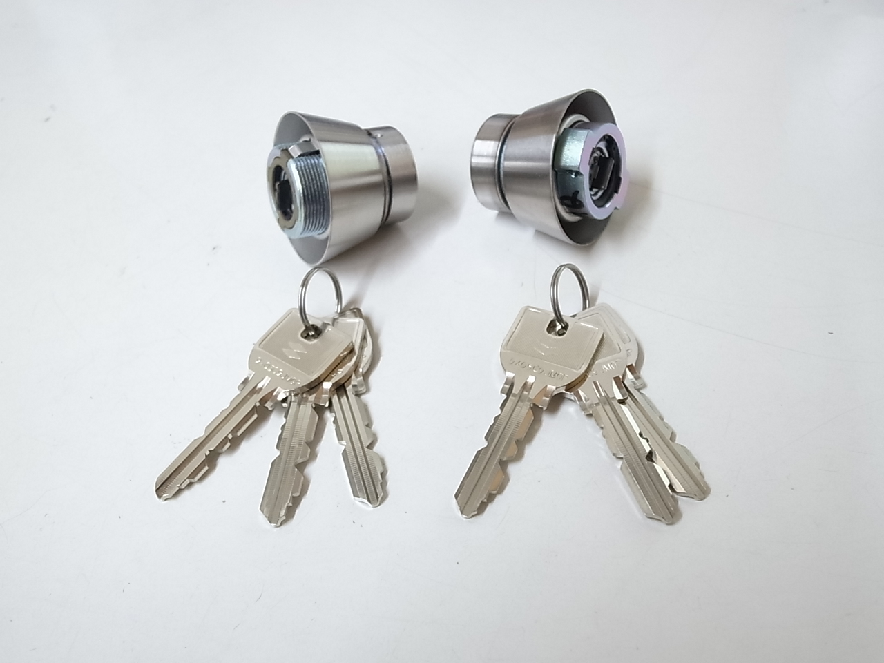 U9LA,DAとDZ.BH,LD取替用シリンダーシルバー色2個同一キーセット