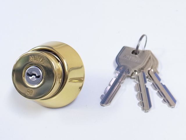 U9LA,DA取替用シリンダーYB色(金ピカ色)