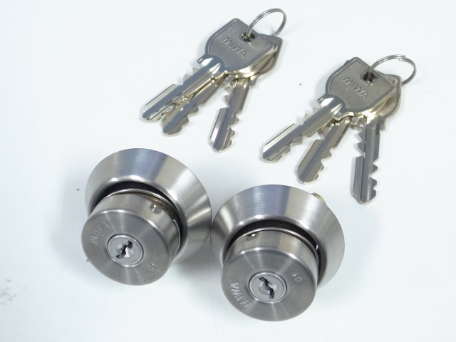 U9LA,DA取替用シリンダーシルバー色2個同一キーセット