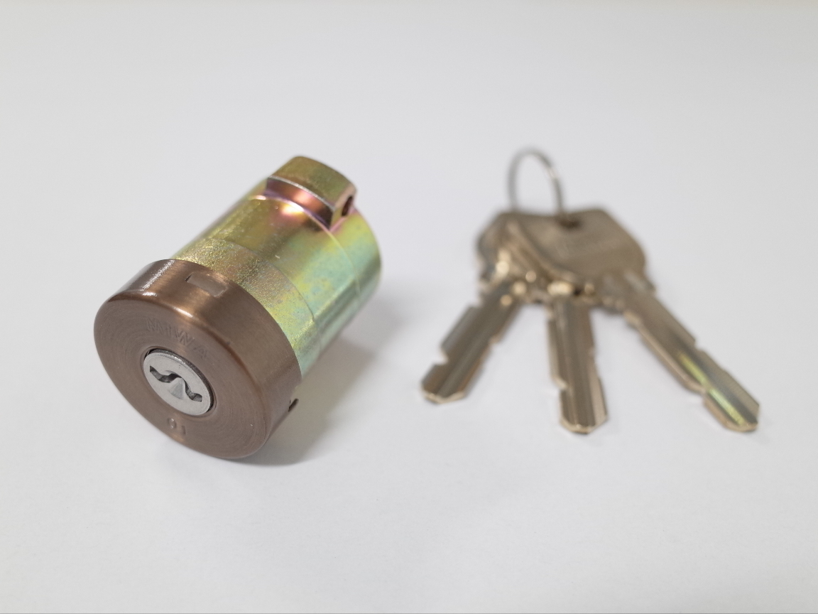 U9LA,DA取替用シリンダー(1個)シルバー色(MCY-109MCY109)