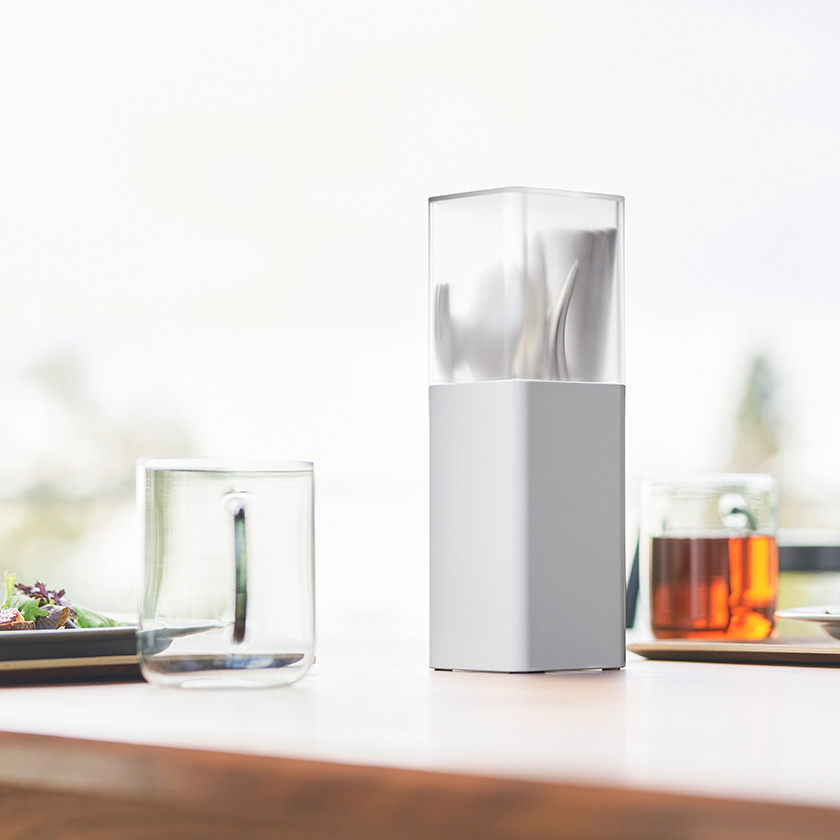 蓋付きカトラリースタンドタワー山崎実業towerカトラリースタンド収納おしゃれ箸立て収納ケースカトラリーケースカトラリー収納キッチン蓋付き北欧yamazakiブラックホワイト53725373