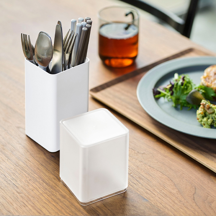 蓋付きカトラリースタンドタワー山崎実業towerカトラリースタンド収納おしゃれ箸立て収納ケースカトラリーケースカトラリー収納キッチン蓋付き北欧yamazakiブラックホワイト53725373