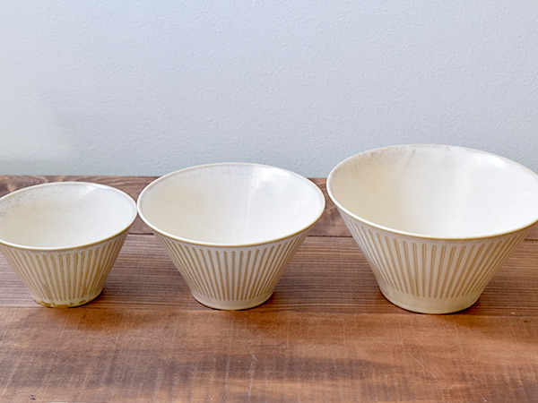 和食器台形マルチボウルセット彫十草ボウル/丼ぶり/丼/どんぶり/ラーメン鉢/うどん鉢/うどん丼ぶり/麺鉢/丼物/盛り鉢/煮物鉢/サラダボウル/大鉢/カフェ食器/カフェ風/モダン/シック/おしゃれ