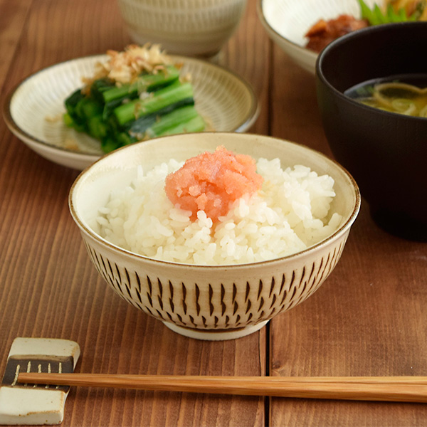 人気の小鹿田焼の雰囲気が手軽に味わえるお茶碗。日本製 美濃焼 食器 おしゃれ お茶碗 美濃民芸 和食器 茶碗 ご飯茶碗 おちゃわん お茶わん ライスボウル ボウル 素朴 ナチュラル 食器 業務用 おしゃれ 人気の小鹿田焼の雰囲気が手軽に味わえるお茶碗。日本製 美濃焼 食器 おしゃれ お茶碗 美濃民芸 和食器 茶碗 ご飯茶碗 おちゃわん お茶わん ライスボウル ボウル 素朴 ナチュラル 食器 業務用 おしゃれ